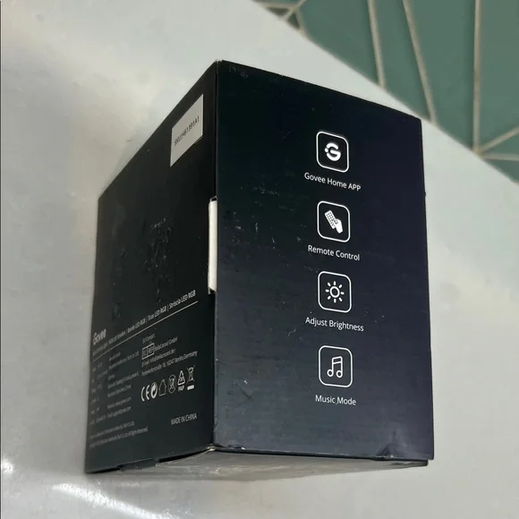 RGB LED Strip Light - Multicolor - Picture 2 of 4